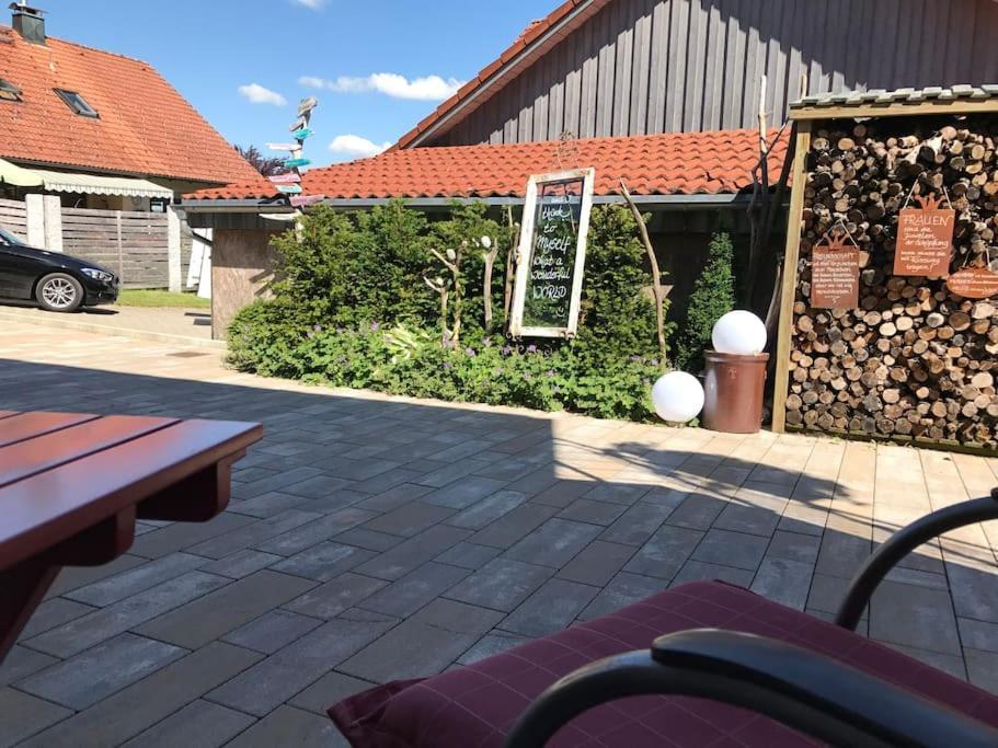 Wohlfuehlapartment Mit Charme Hergensweiler Bagian luar foto